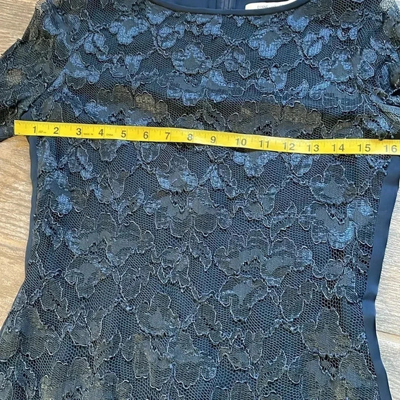 Diane Von Furstenberg Navy Floral Lace Sheath Dress Women’s size 6 Cocktail - Picture 5 of 13